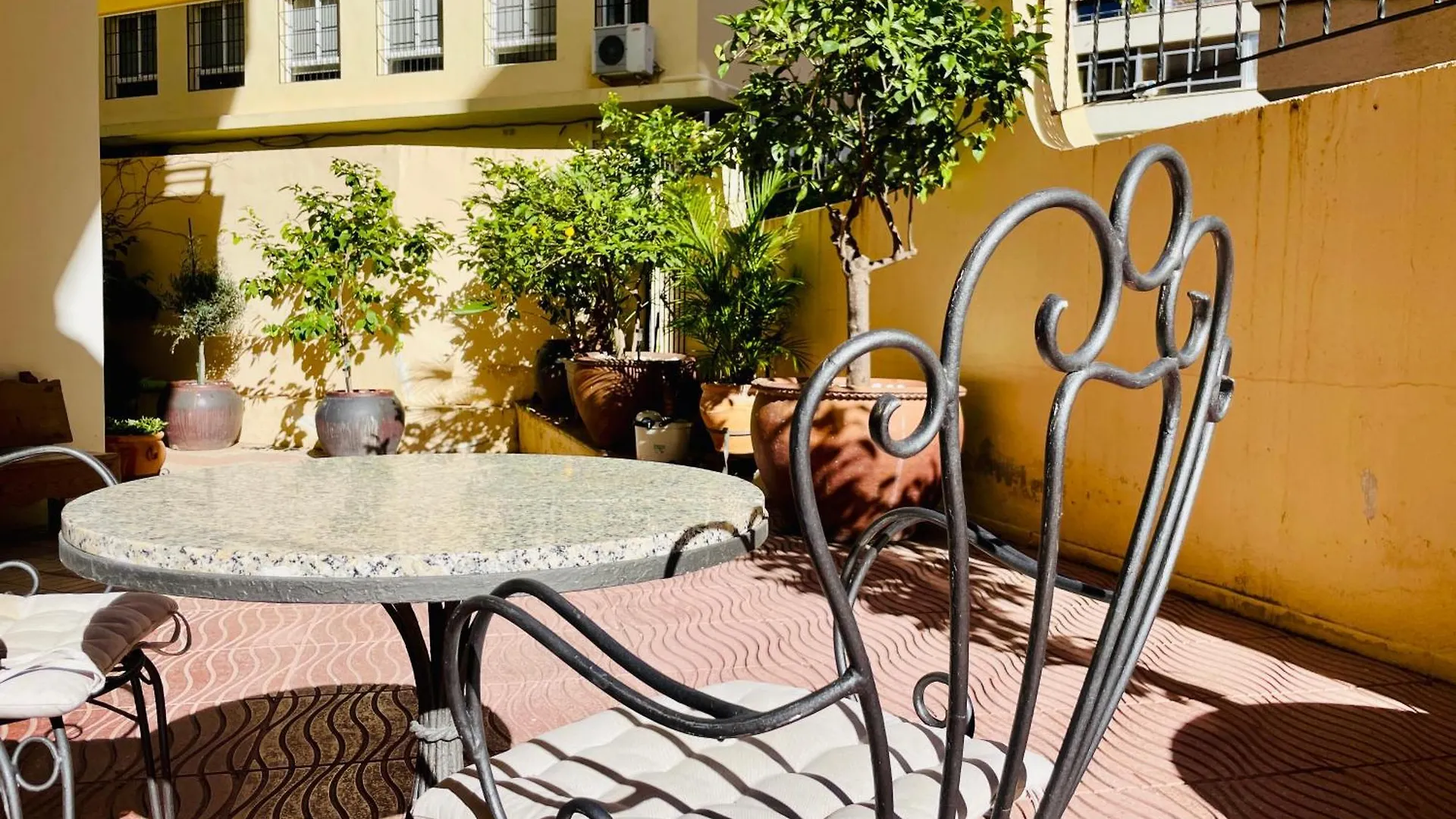 La Pimentera Central Apartments - Con Patio Privado Marbella 0*,  Spain